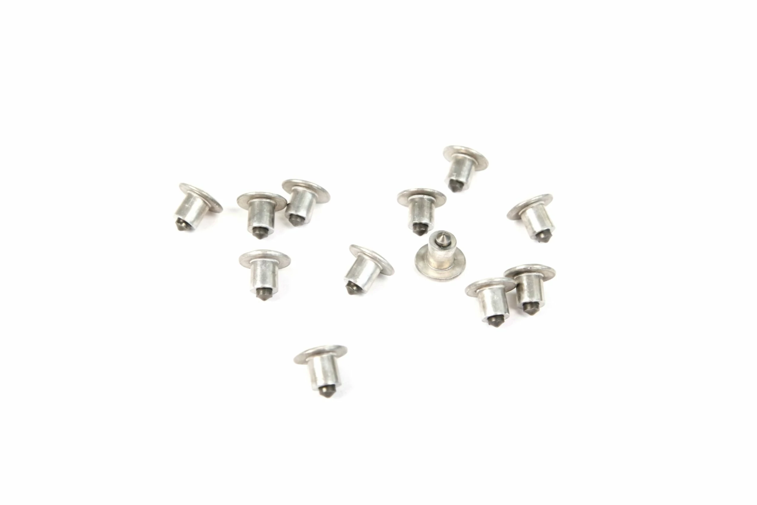 Schwalbe - Crampons De Rechange En Aluminium Pour Pneus Cloutés (X50) 3 Schwalbe - Crampons De Rechange En Aluminium Pour Pneus Cloutés (X50)